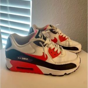Big Kids' Nike Air Max 90